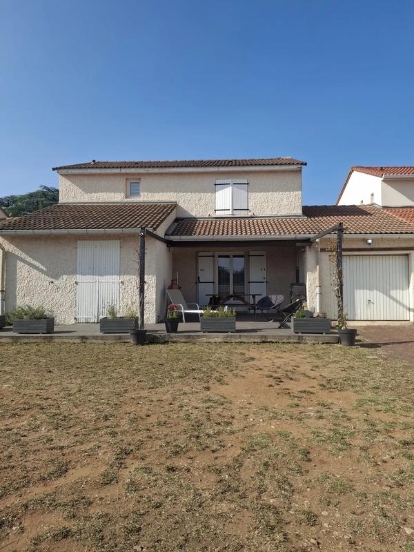 Maison - 110 m² - 5 pièces