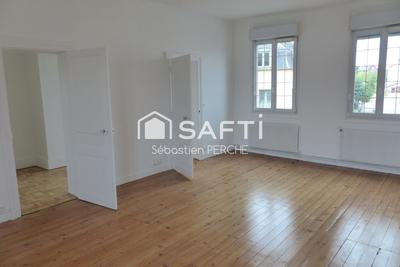 Maison - 159 m² - 5 pièces