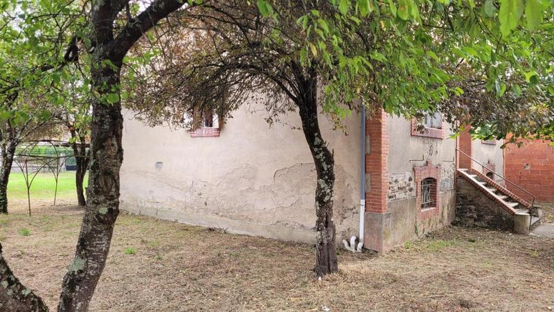 Maison - 102 m² - 7 pièces