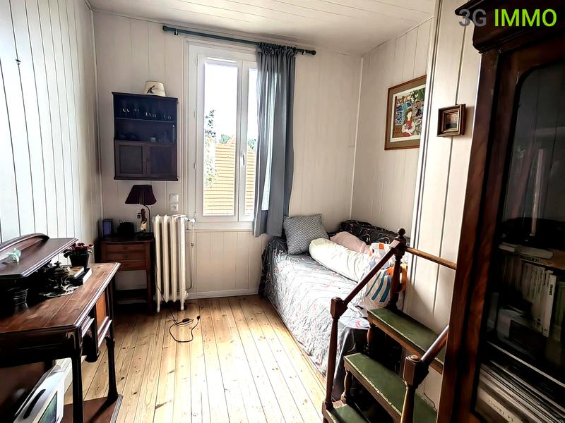 Maison - 95 m² - 5 pièces