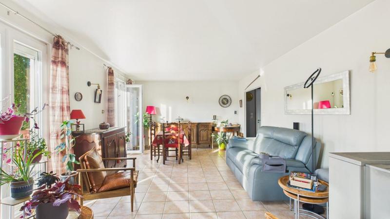 Maison - 105 m² - 4 pièces