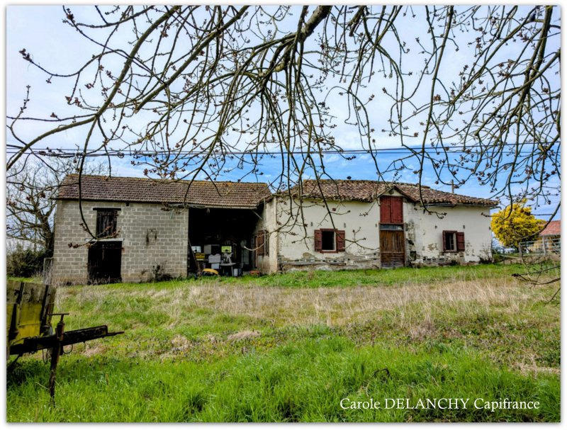 Maison - 99 m² - 4 pièces