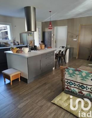 Maison - 152 m² - 4 pièces