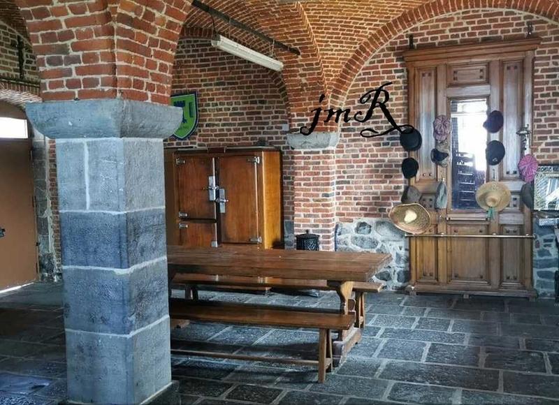 Maison - 180 m² - 10 pièces