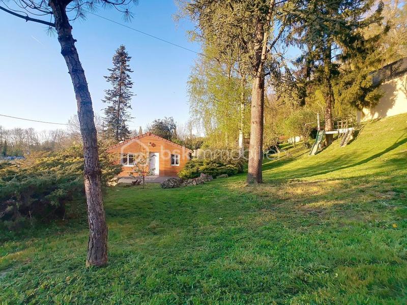 Demeure - 310 m² - 8 pièces