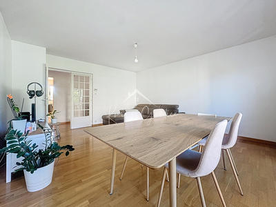 Appartement - 110 m² - 5 pièces