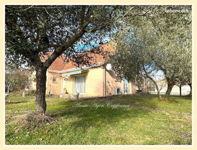 Maison - 161 m² - 5 pièces