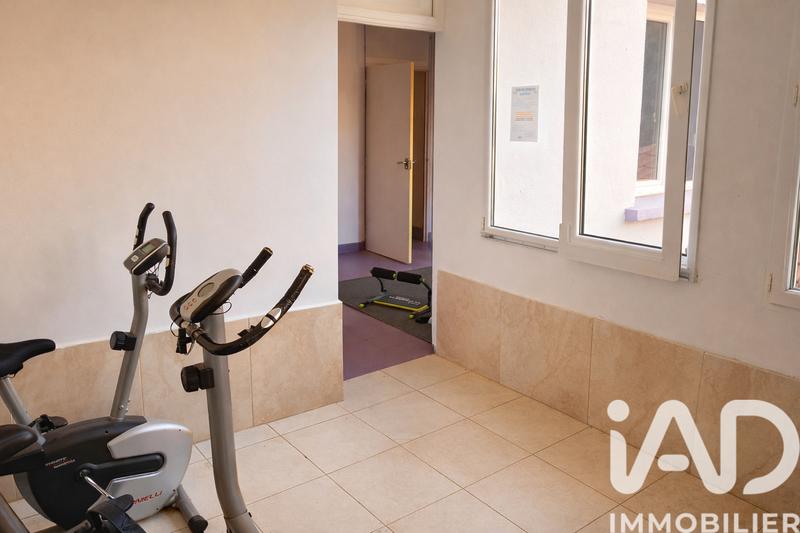 Immeuble - 7 873 m² - 3 pièces