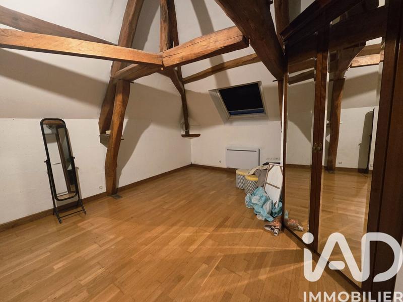 Maison - 161 m² - 5 pièces