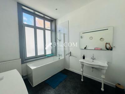 Appartement - 77 m² - 3 pièces