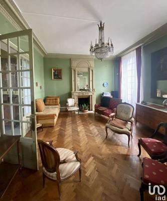 Maison - 344 m² - 7 pièces