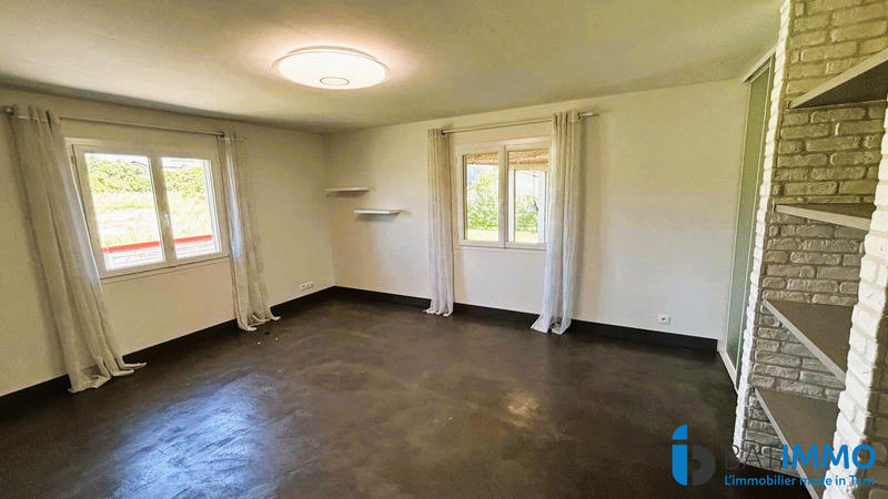 Maison - 308 m² - 8 pièces