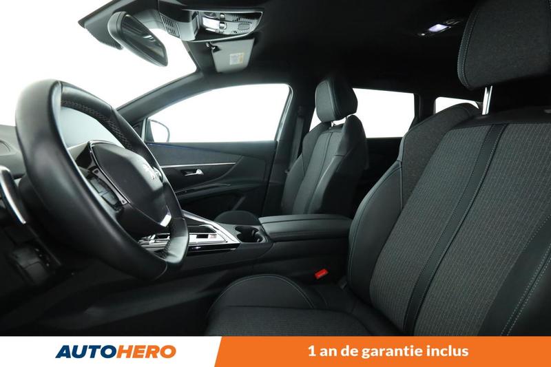 Peugeot 5008 1.2 Hybrid Allure Pack e-Dcs6 136 ch