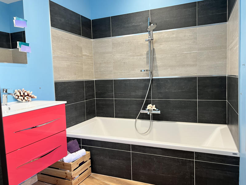 Maison - 225 m² - 6 pièces