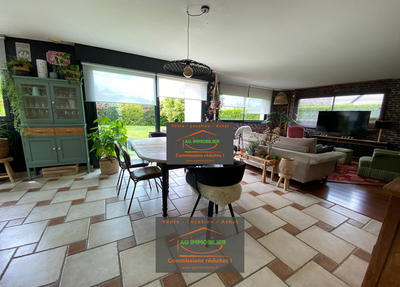 Maison - 158 m² - 6 pièces