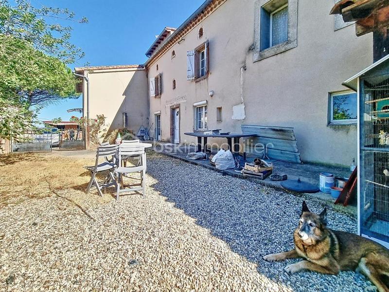 Corps de ferme - 220 m² - 10 pièces