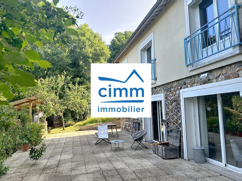 Maison - 135 m² - 6 pièces