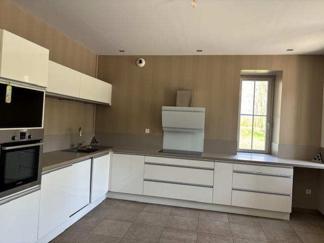 Maison - 173 m² - 7 pièces