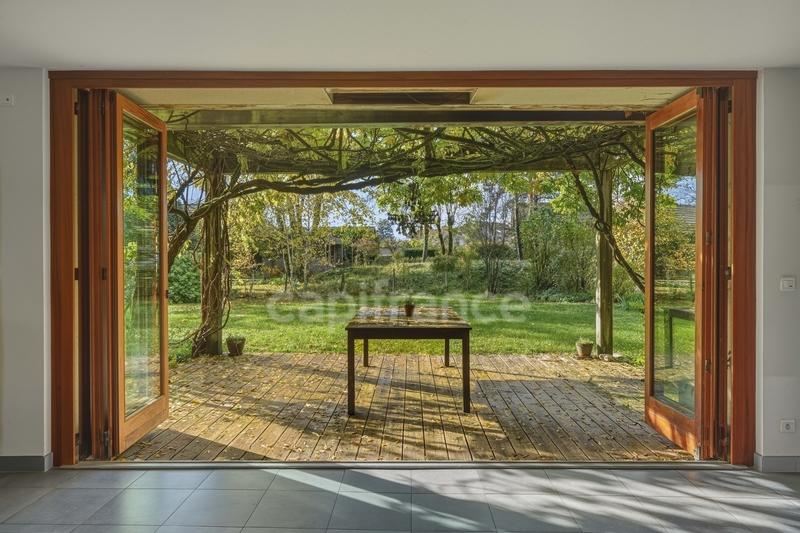 Maison - 328 m² - 8 pièces