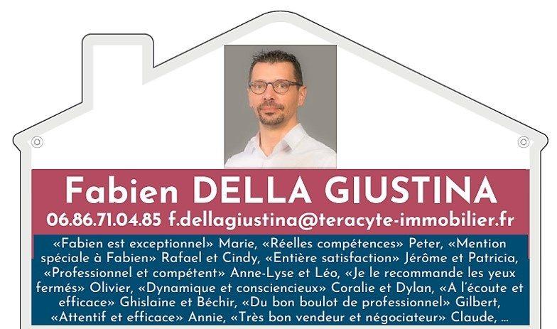 Maison - 99 m² - 4 pièces