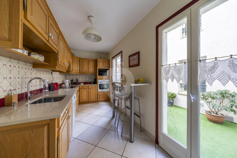 Appartement - 104 m² - 5 pièces