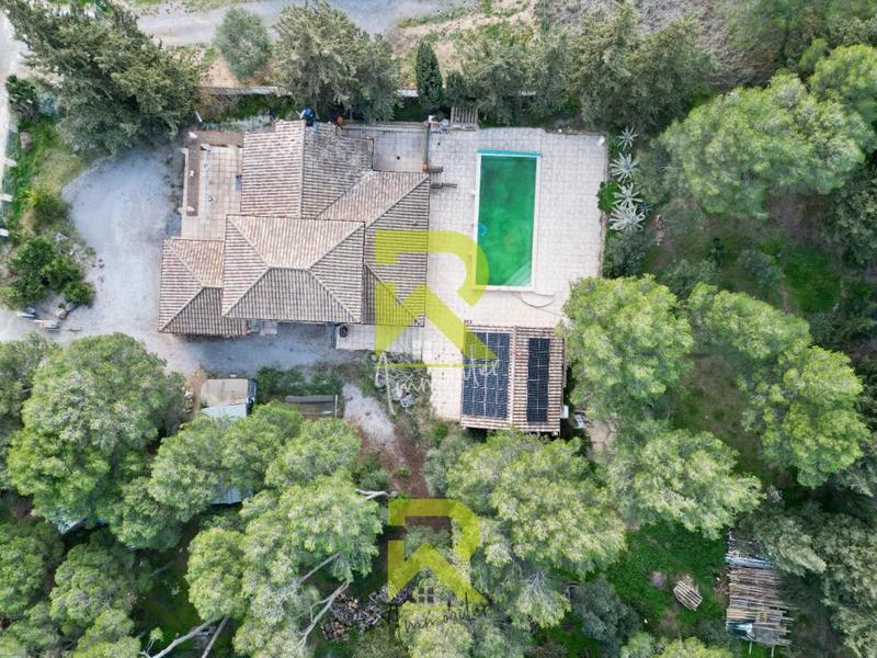 Villa - 210 m² - 5 pièces