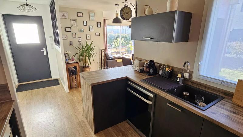 Maison - 95 m² - 6 pièces