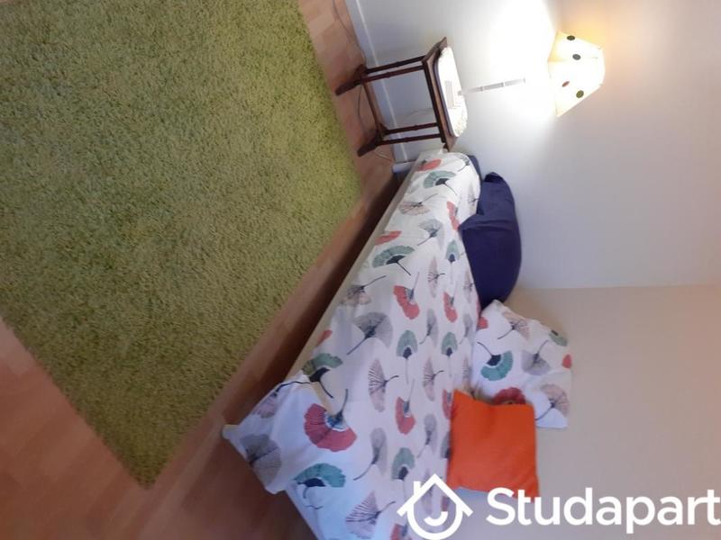 Chambre - 71 m² - 1 pièce