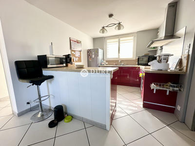 Maison - 150 m² - 8 pièces