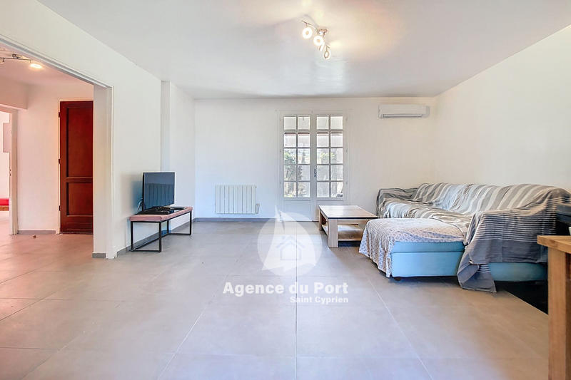 Maison - 93 m² - 5 pièces