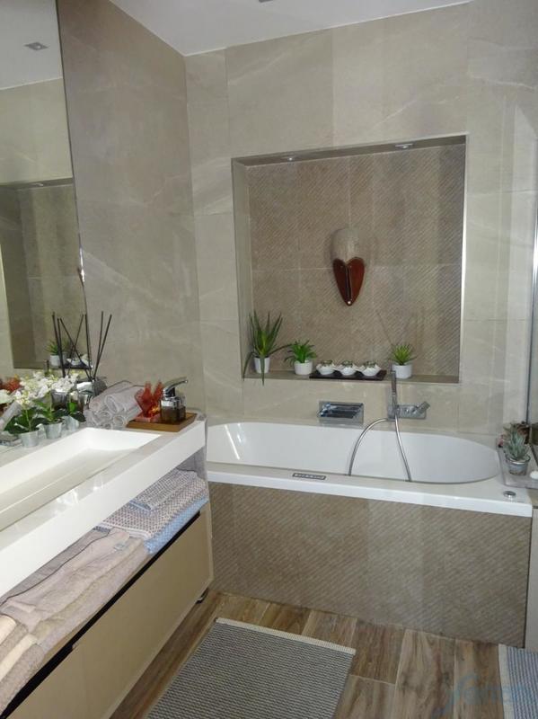 Villa - 280 m² - 6 pièces