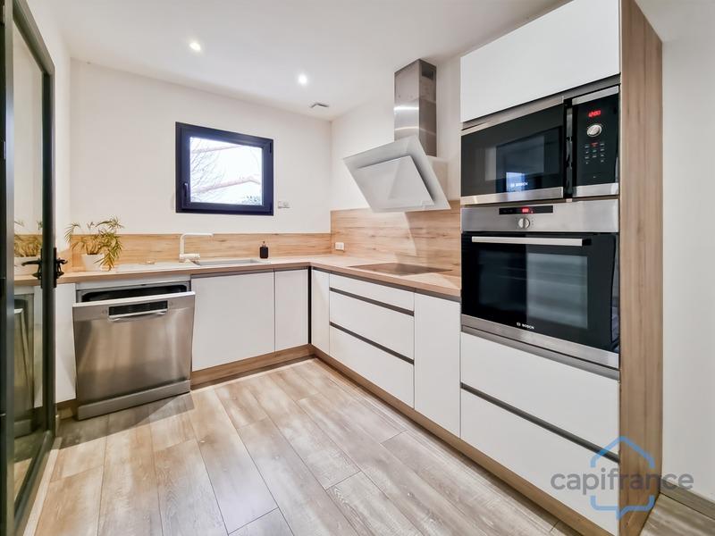 Maison - 81 m² - 4 pièces