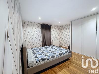 Maison - 87 m² - 4 pièces