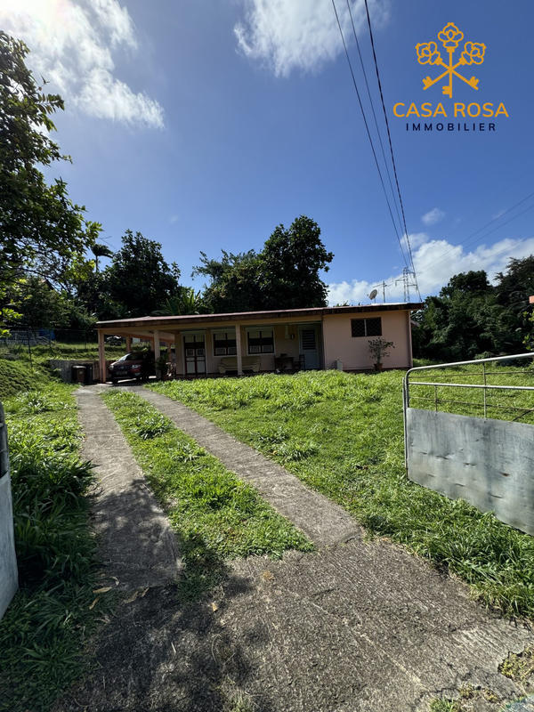 Maison traditionnelle - 94 m² - 4 pièces