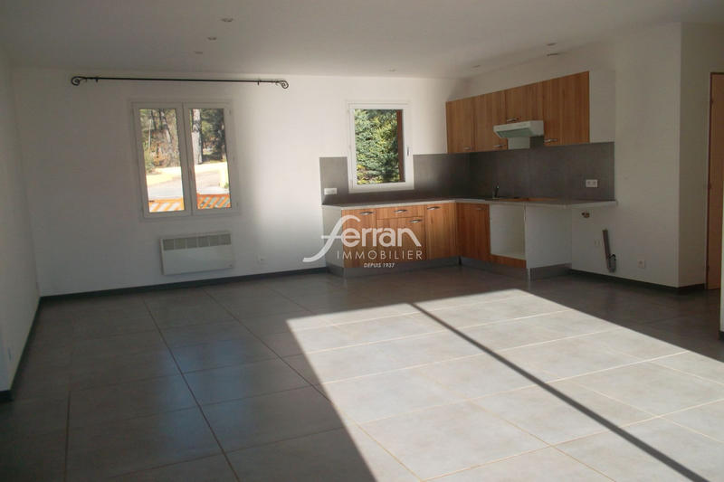 Maison - 77 m² - 4 pièces