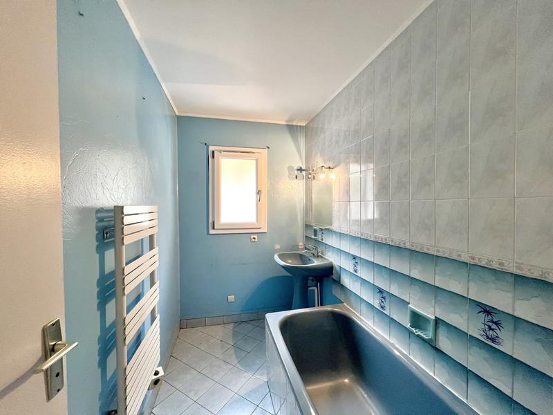 Maison - 105 m² - 7 pièces