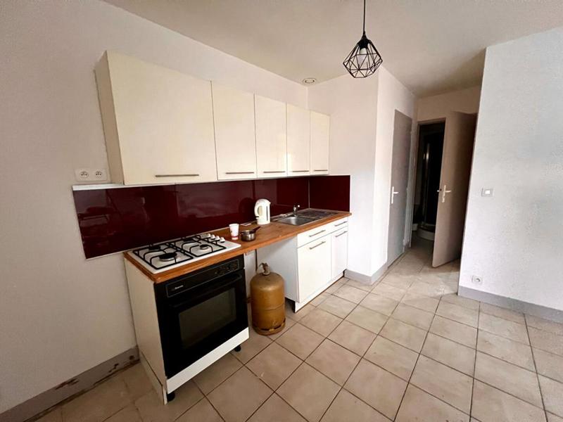 Immeuble - 145 m² - 9 pièces