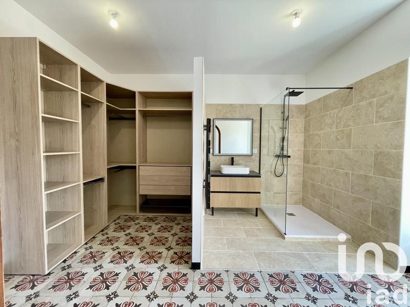 Maison - 286 m² - 7 pièces