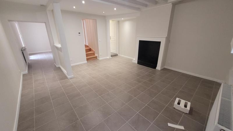 Maison - 90 m² - 6 pièces