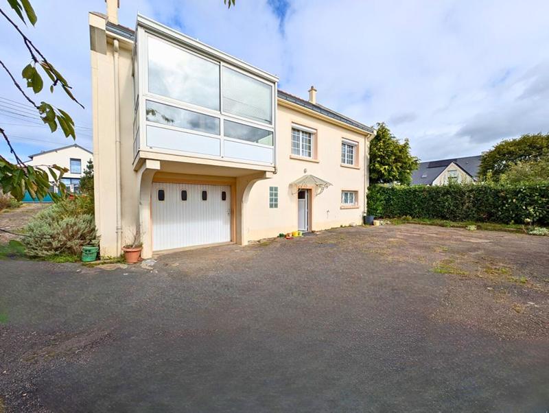 Maison - 120 m² - 7 pièces