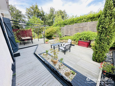 Maison - 101 m² - 5 pièces