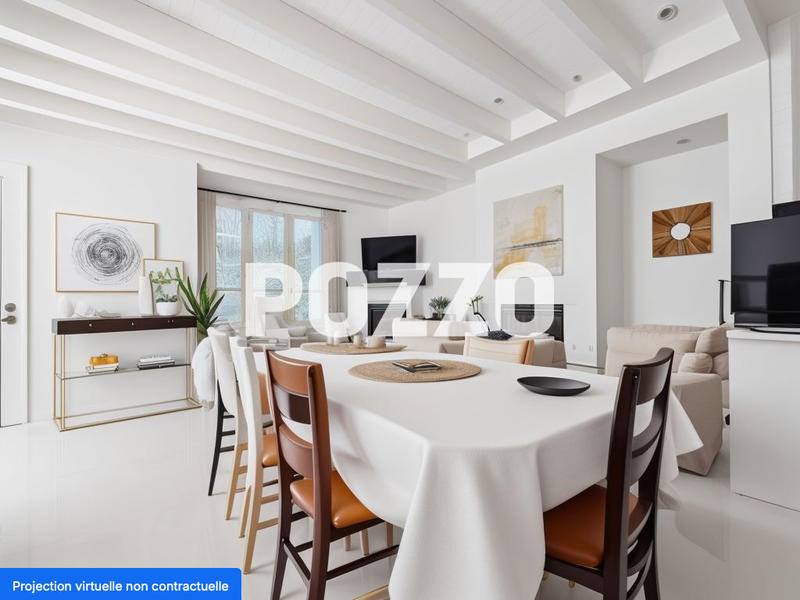 Maison - 240 m² - 16 pièces