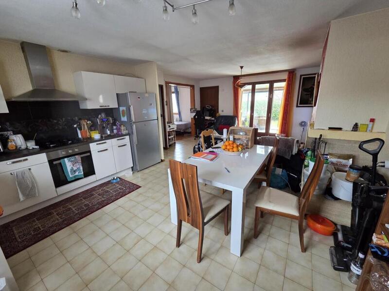 Maison - 88 m² - 4 pièces