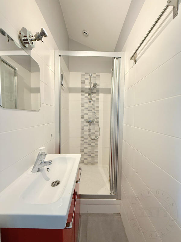 Bastide - 210 m² - 9 pièces