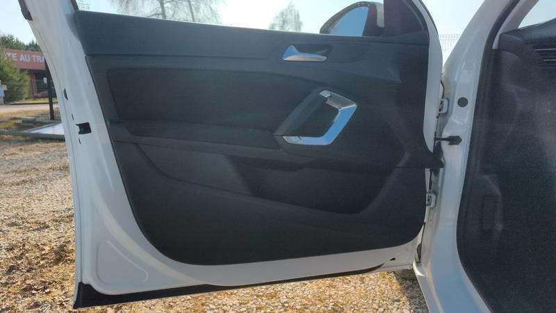 Peugeot 308 Sw 1.5 BlueHDi 130 Active Business