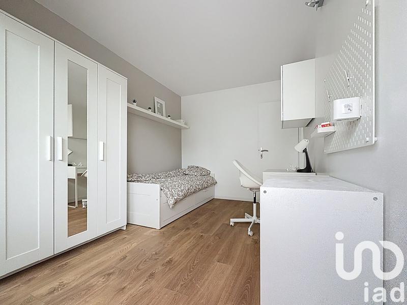 Appartement - 95 m² - 6 pièces