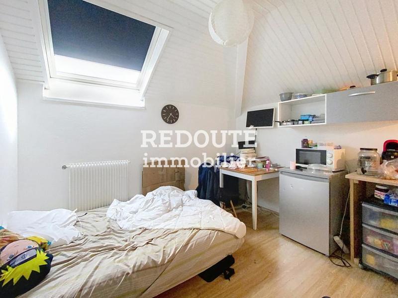 Studio - 11 m² - 1 pièce