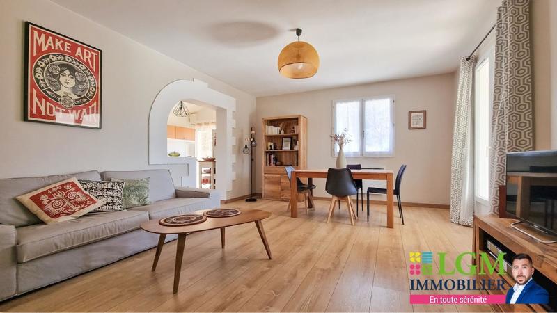 Villa - 90 m² - 5 pièces