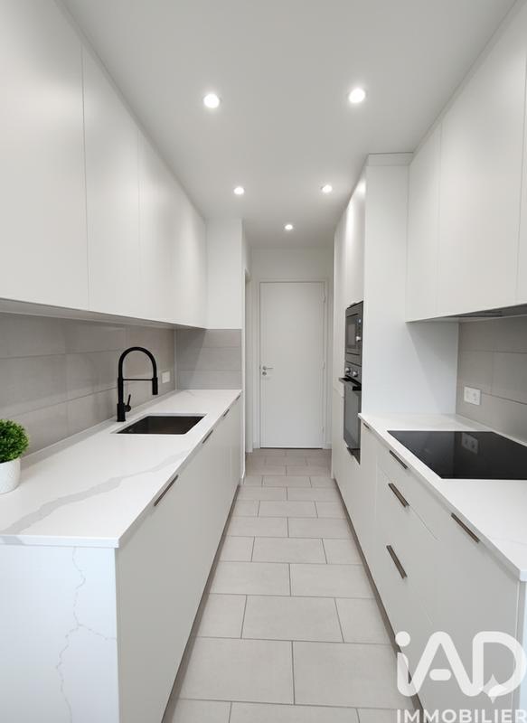 Appartement - 92 m² - 5 pièces