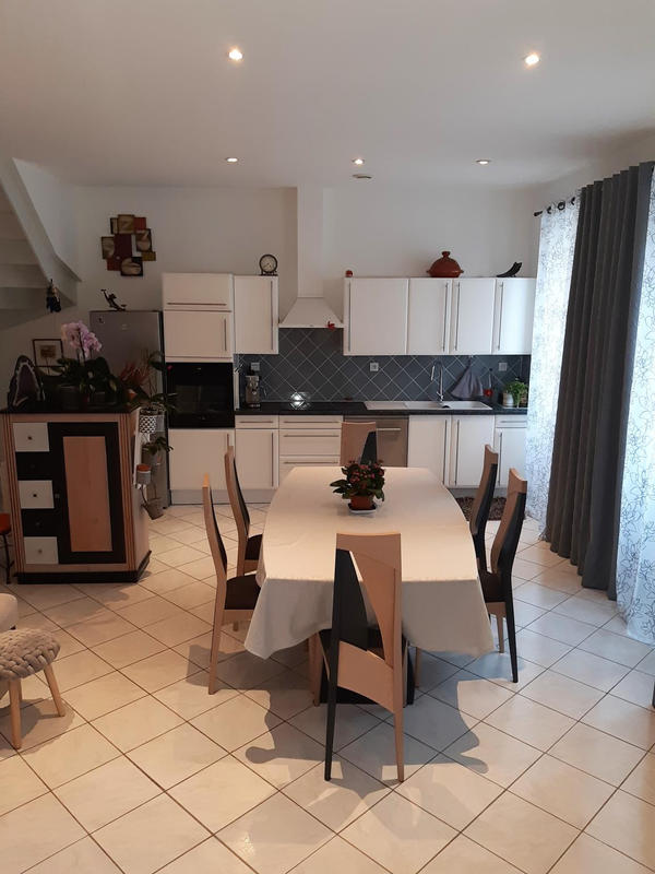 Maison - 95 m² - 4 pièces